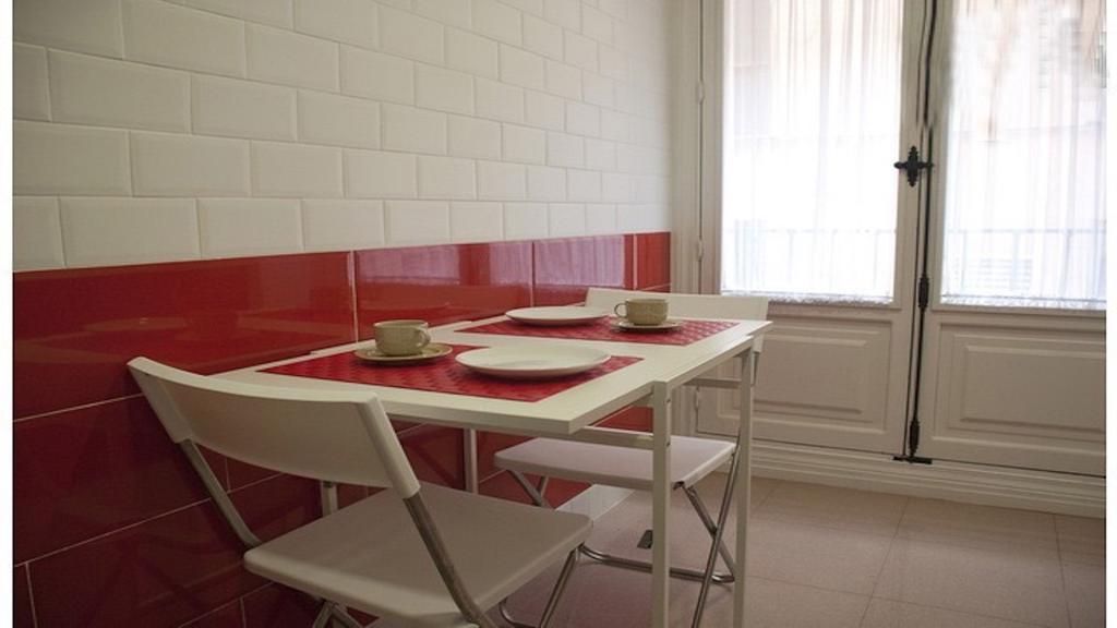 Apartamento Antonio Apartment Madrid Exterior photo